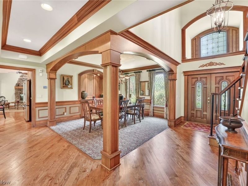 29998 Hilliard Boulevard , Westlake, OH 44145 Photo 5