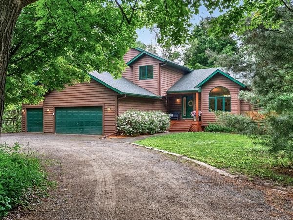 27421 Quinlan Avenue, Lindstrom, MN 55045
