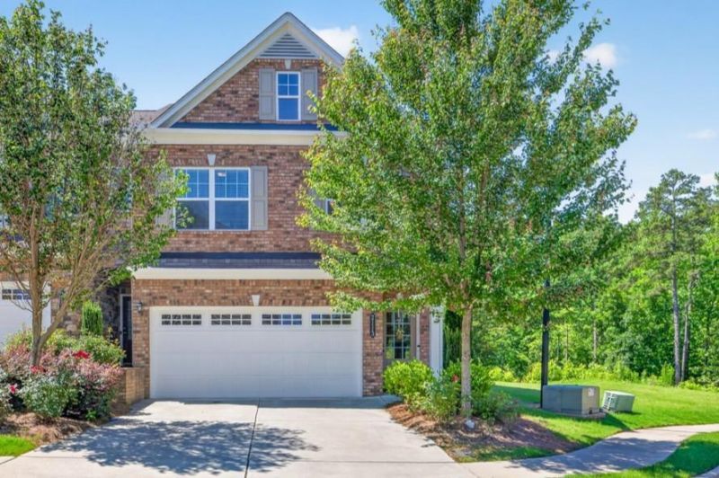 2113 Buford Town Drive, Buford, GA 30518 Main Photo