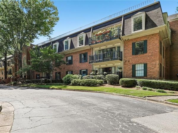26308 Plantation Drive NE, Atlanta, GA 30324