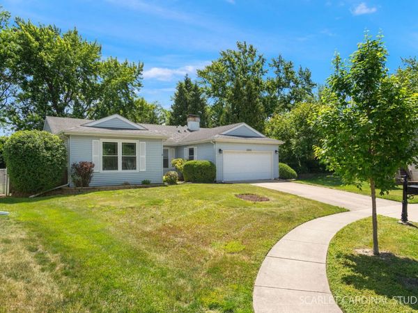 2021 Tiffany Drive, Schaumburg, IL 60194