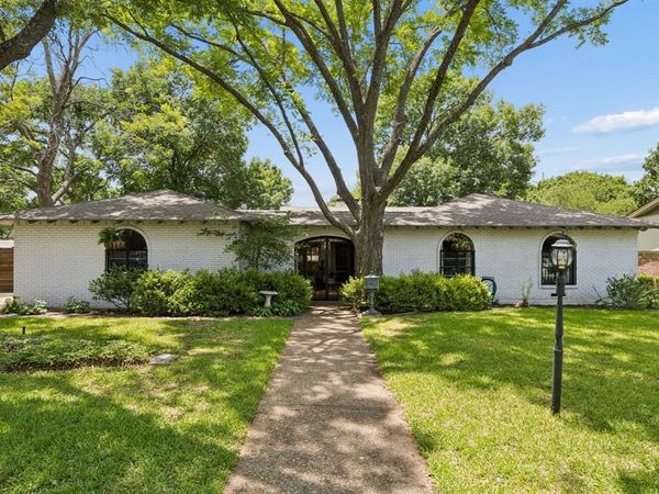 9519 Springwater Drive , Dallas, TX 75228