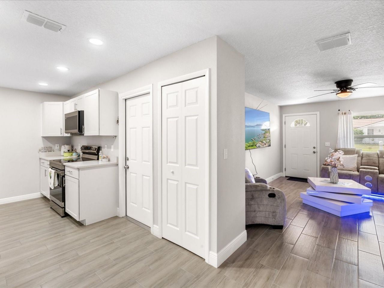 871 Darwin Drive, Altamonte Springs, FL 32701 Photo