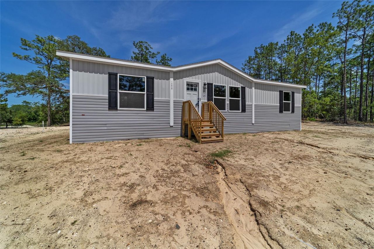 14830 SE 21st Place , Morriston, FL 32668 Photo