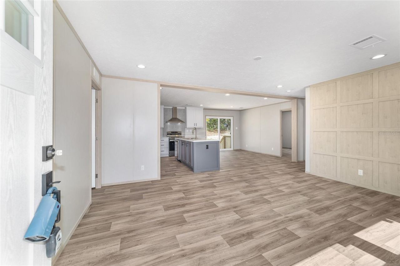 14830 SE 21st Place , Morriston, FL 32668 Photo