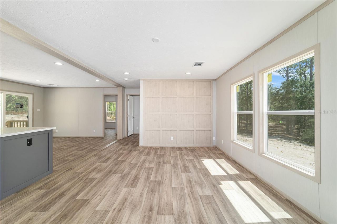 14830 SE 21st Place , Morriston, FL 32668 Photo