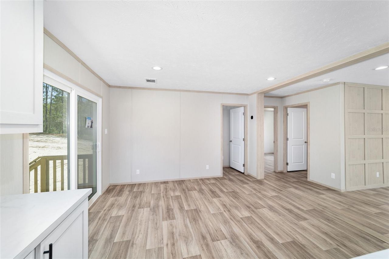 14830 SE 21st Place , Morriston, FL 32668 Photo