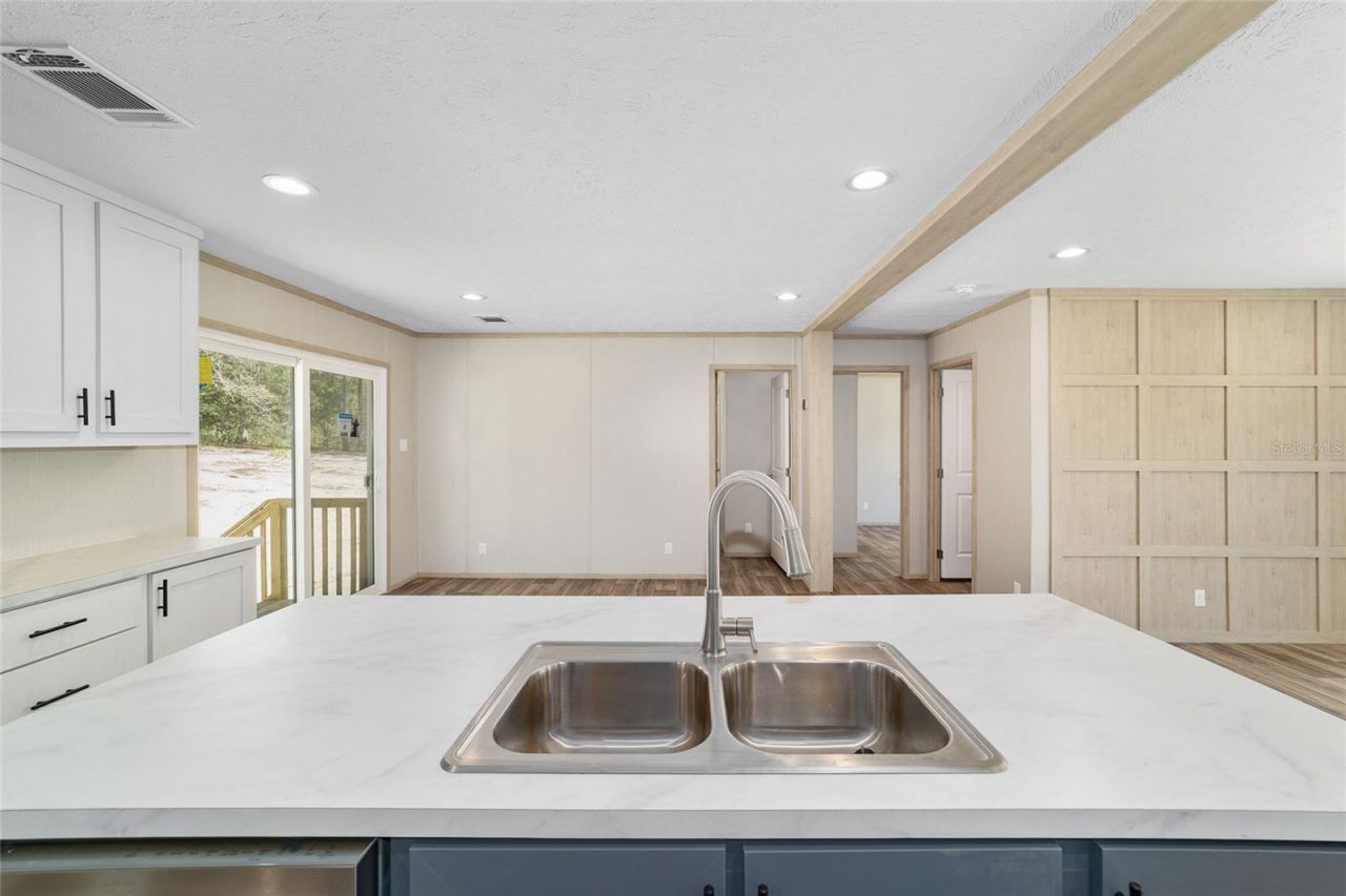 14830 SE 21st Place , Morriston, FL 32668 Photo