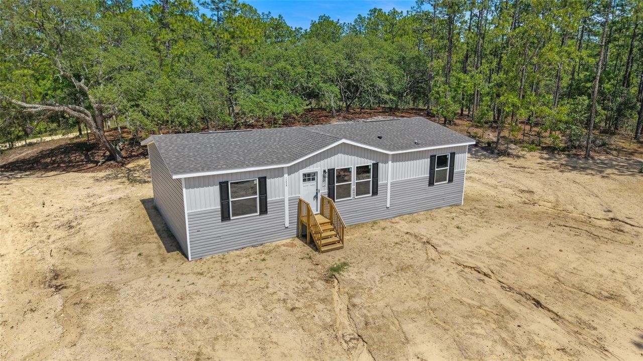 14830 SE 21st Place , Morriston, FL 32668 Photo