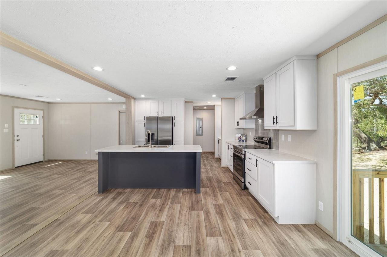 14830 SE 21st Place , Morriston, FL 32668 Photo