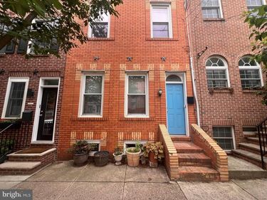 922 ELLSWORTH STREET, PHILADELPHIA, PA 19147
