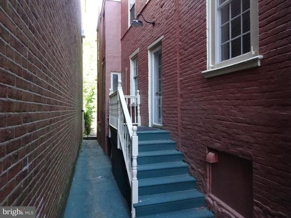 200 DELAWARE STREET, Unit 1, NEW CASTLE, DE 19720