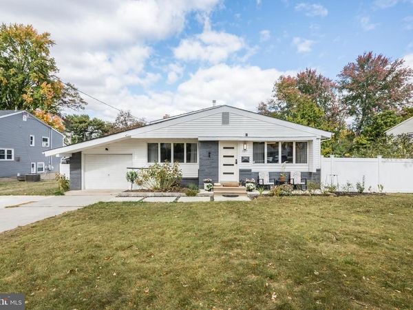 325 JUNIPER DRIVE , CHERRY HILL, NJ 08003