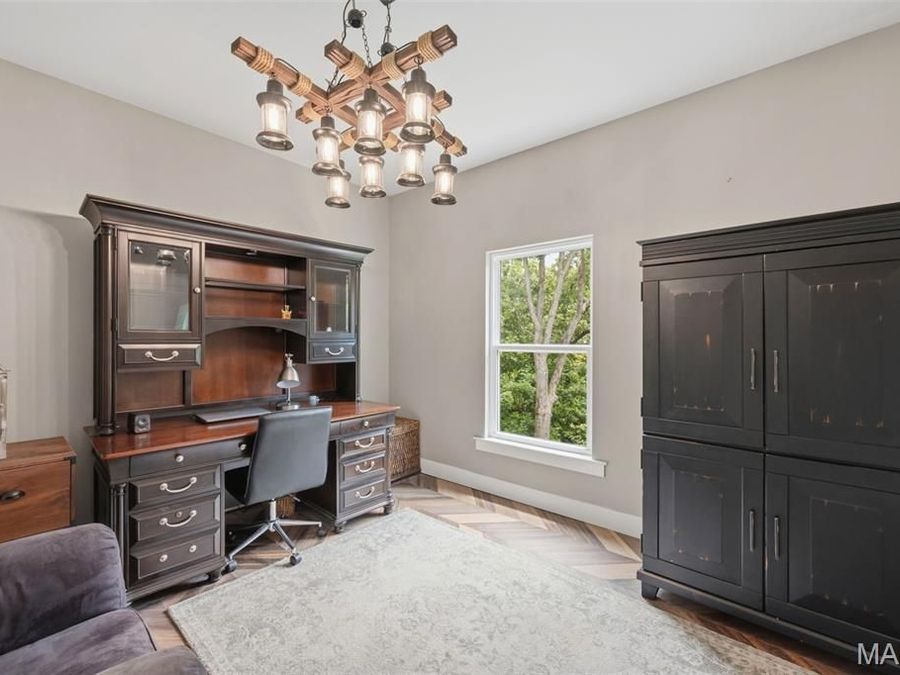 Property Image 37