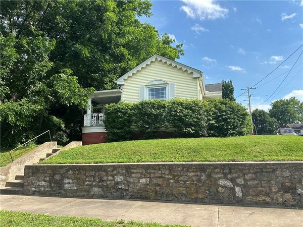 1501 Franklin Avenue, Lexington, MO 64067