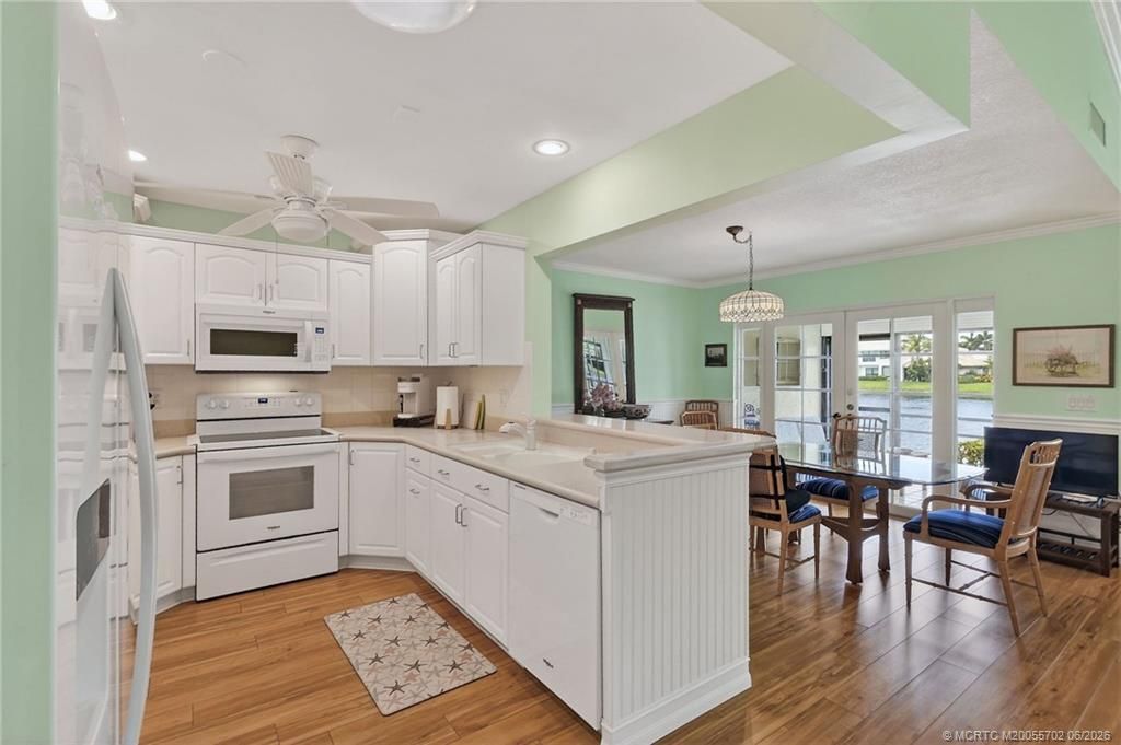 5636 SE Foxcross Place, Stuart, FL 34997 Photo