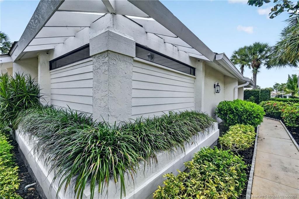 5636 SE Foxcross Place, Stuart, FL 34997 Photo