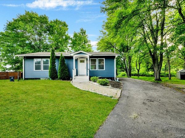 9 Hillside Close , White Plains, NY 10603