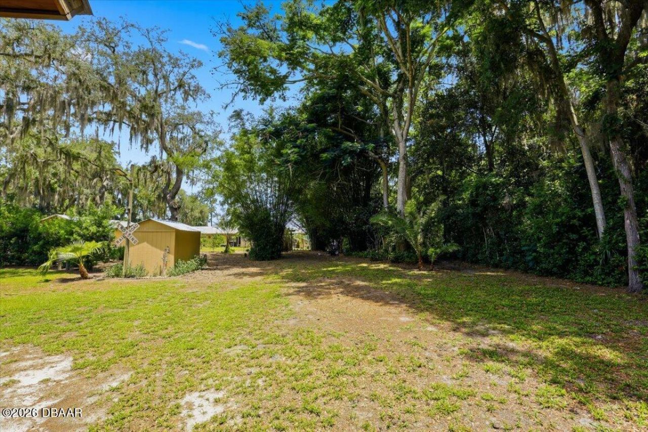 460 Lake Como Drive, Pomona Park, FL 32181 Photo