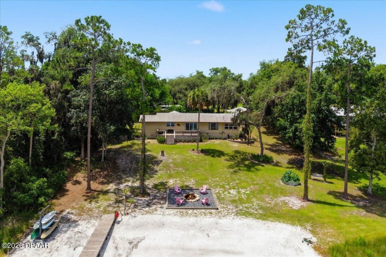460 Lake Como Drive, Pomona Park, FL 32181 Photo