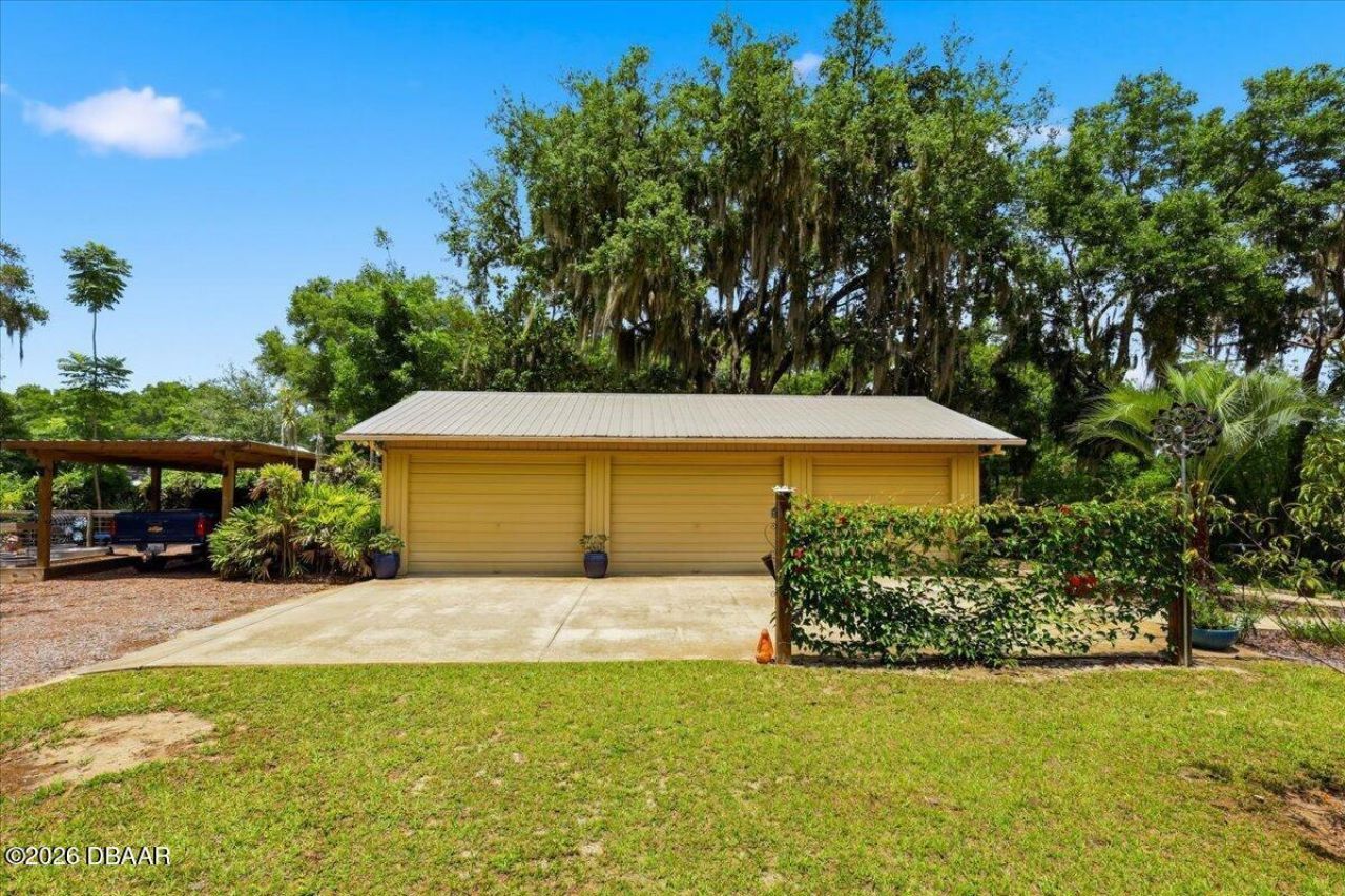 460 Lake Como Drive, Pomona Park, FL 32181 Photo