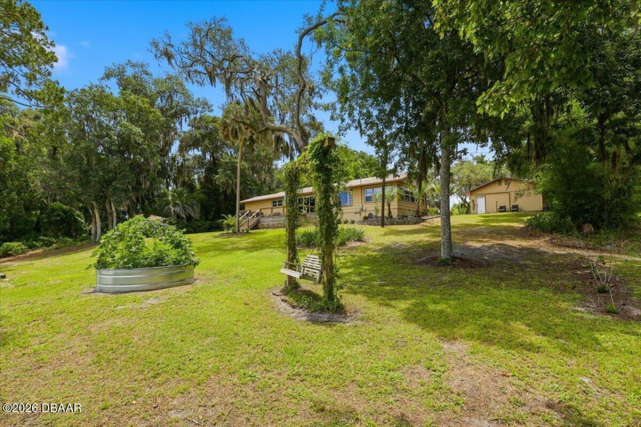 460 Lake Como Drive, Pomona Park, FL 32181 Photo