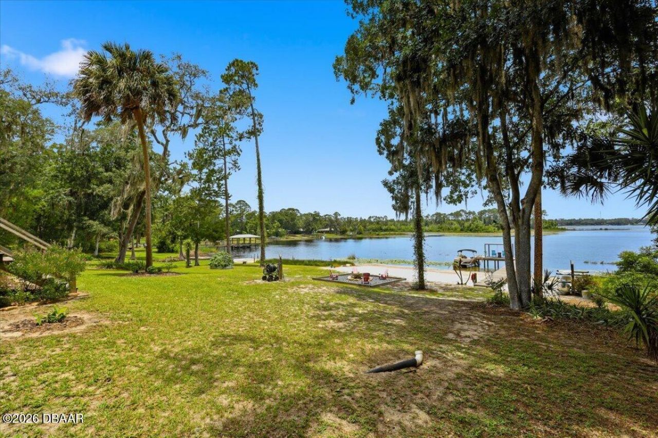 460 Lake Como Drive, Pomona Park, FL 32181 Photo