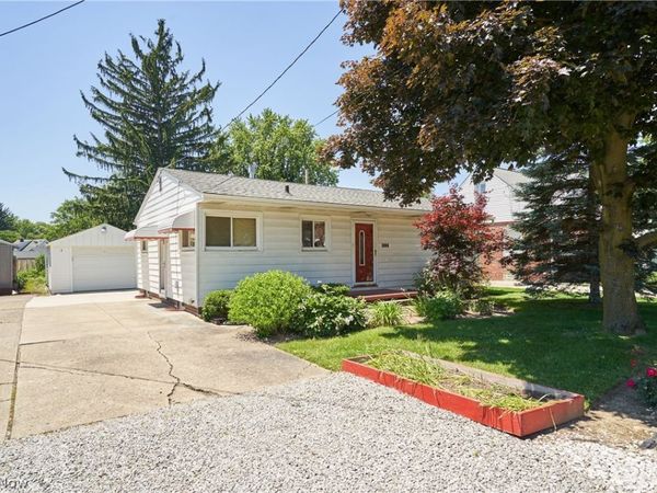 2620 Mogadore Road , Akron, OH 44312