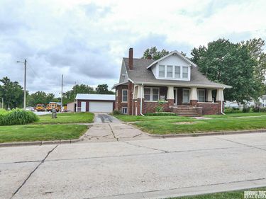 205 W O Street, Weeping Water, NE 68463