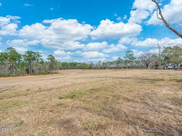 686 Alford Road, Defuniak Springs, FL 32433