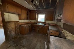 329 Shagbark Avenue  photo 4