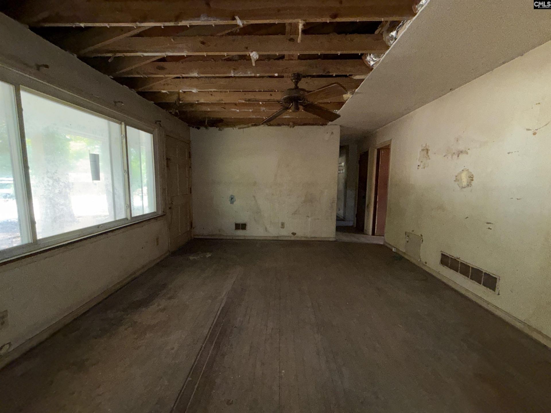 329 Shagbark Avenue  Photo 5
