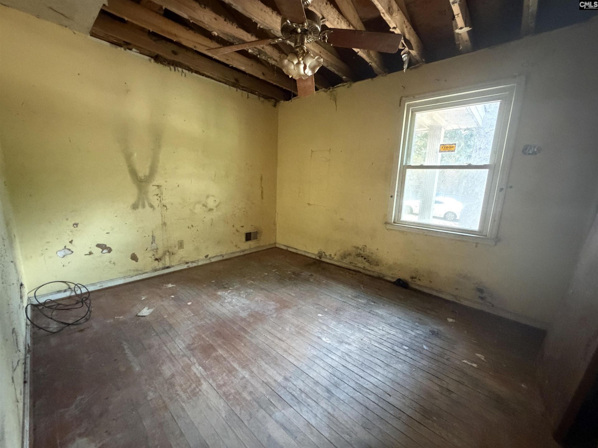329 Shagbark Avenue  Photo 8