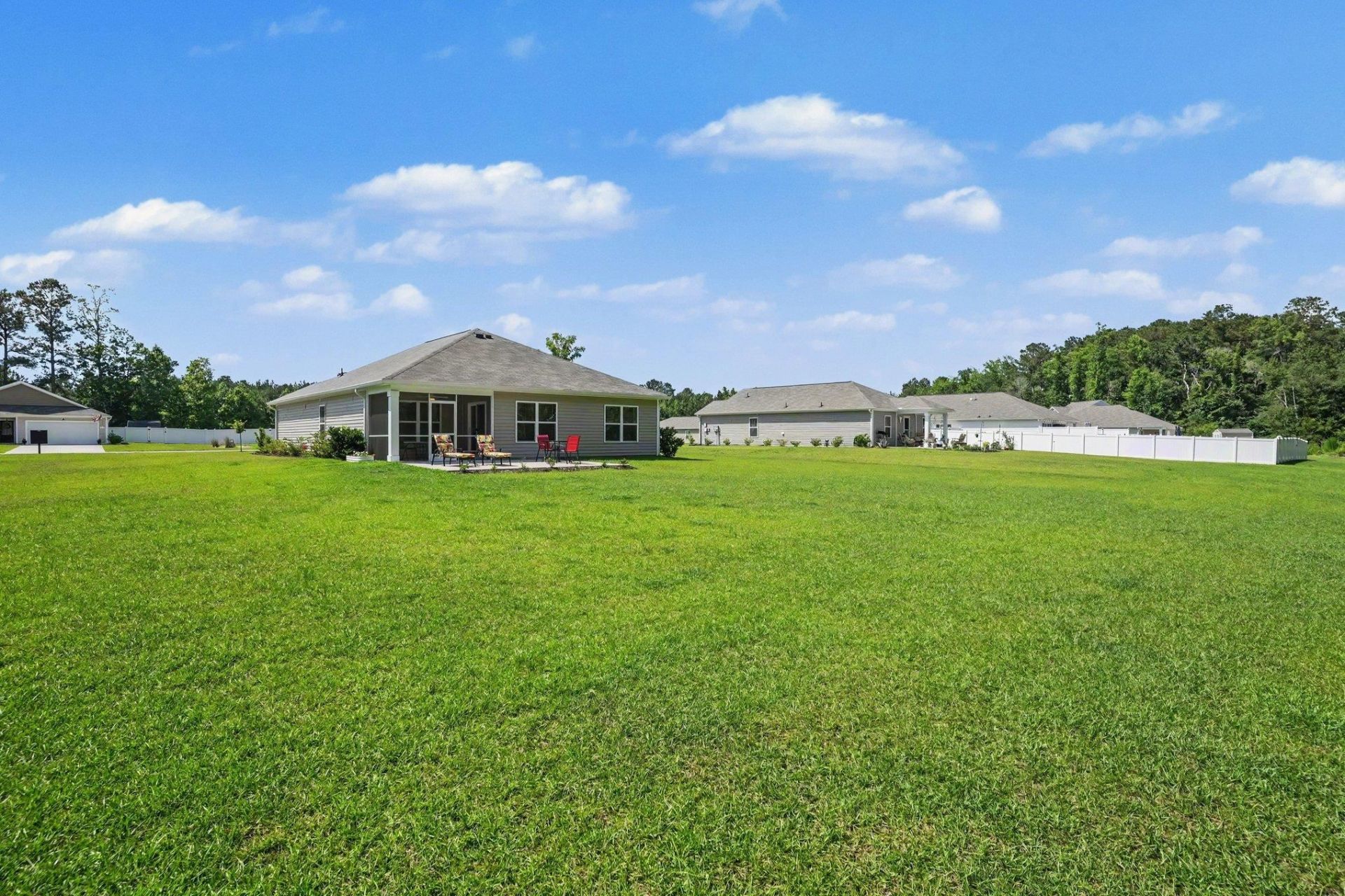 134 Brittmore Park Pl.  Photo 4