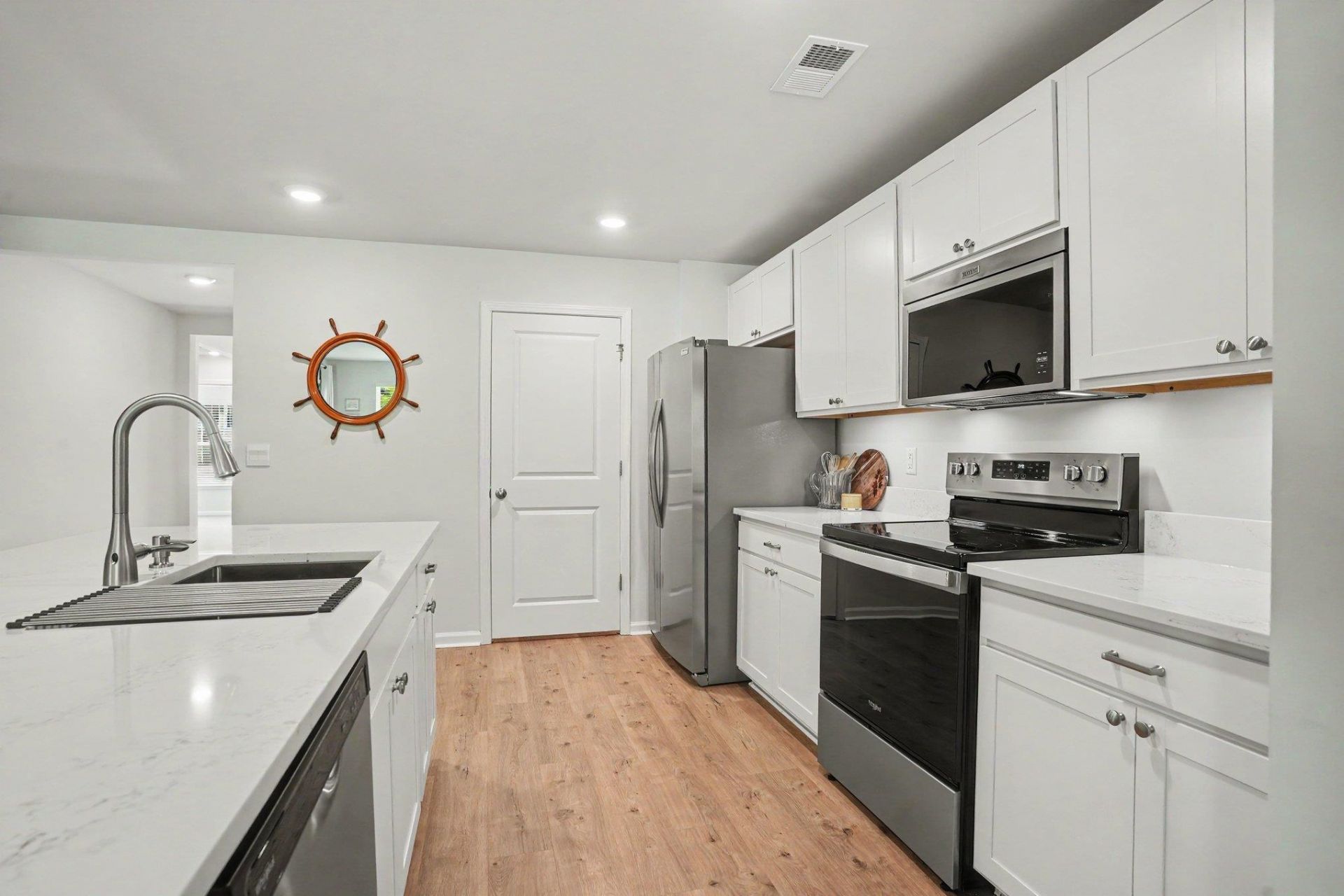 134 Brittmore Park Pl. Photo 8