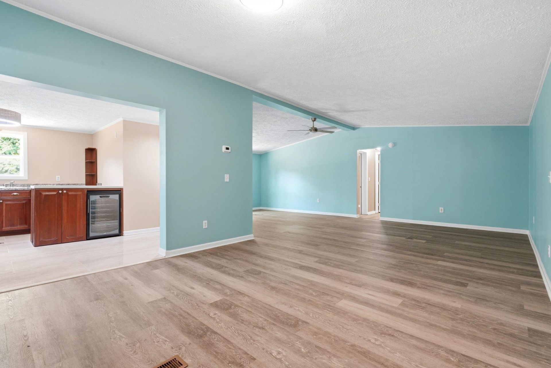 6820 Shady Grove Rd.  Photo 15