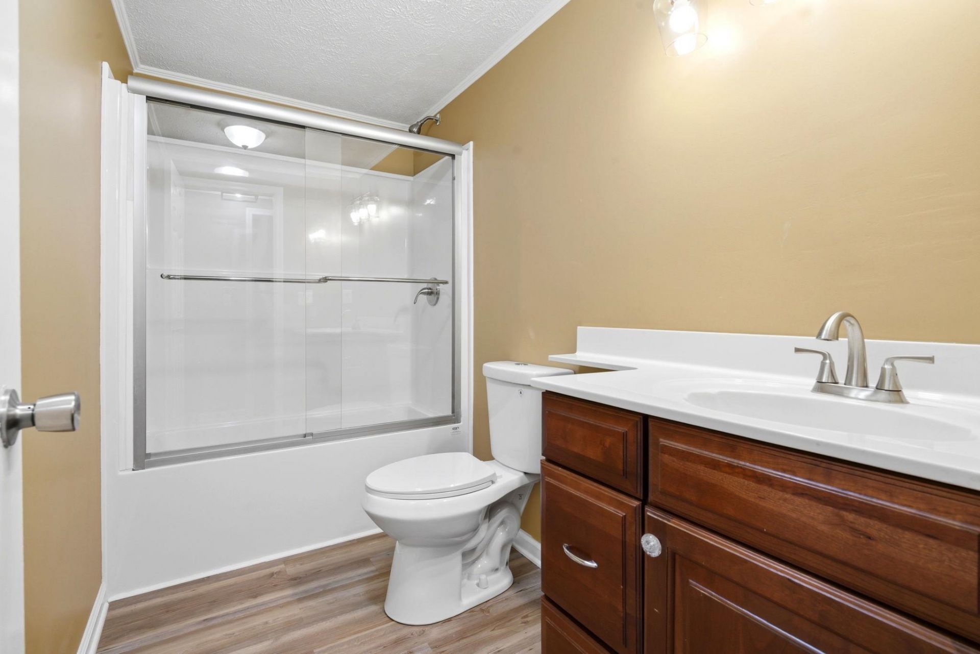 6820 Shady Grove Rd.  Photo 27