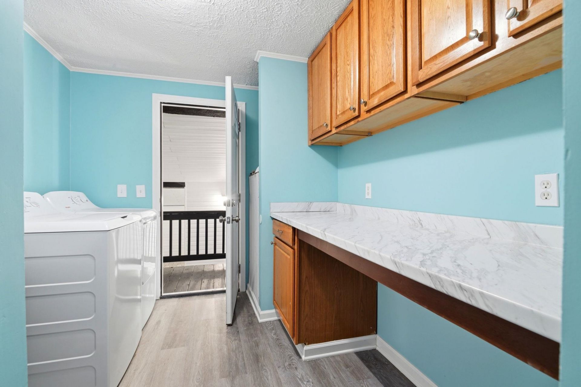 6820 Shady Grove Rd.  Photo 35