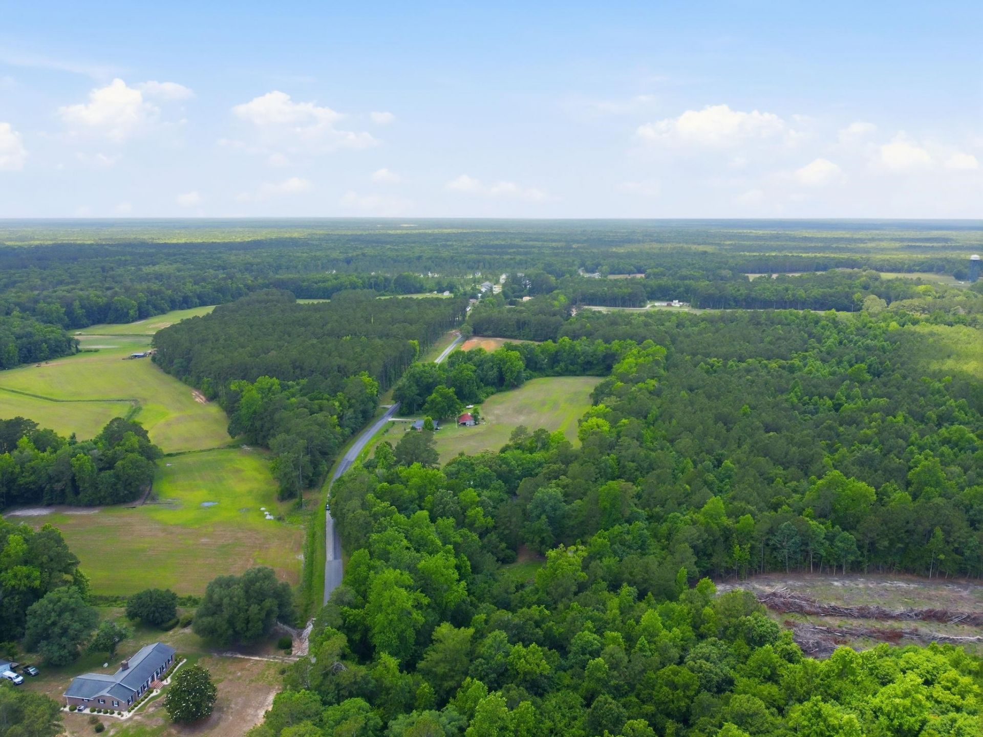 6820 Shady Grove Rd.  Photo 4
