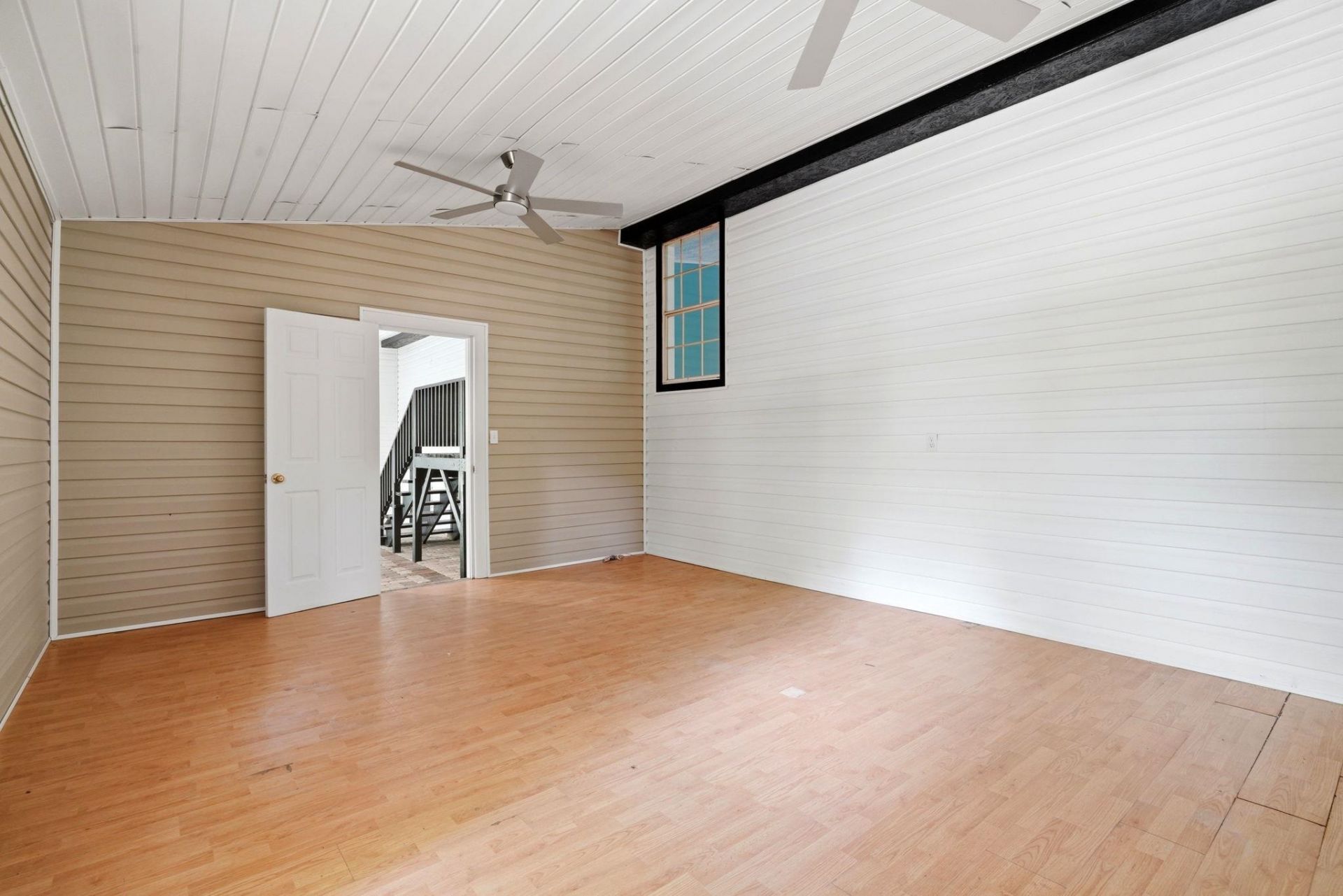 6820 Shady Grove Rd.  Photo 41