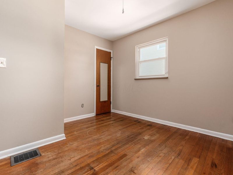 1276 Urana Avenue, Columbus, OH 43224 Photo 13