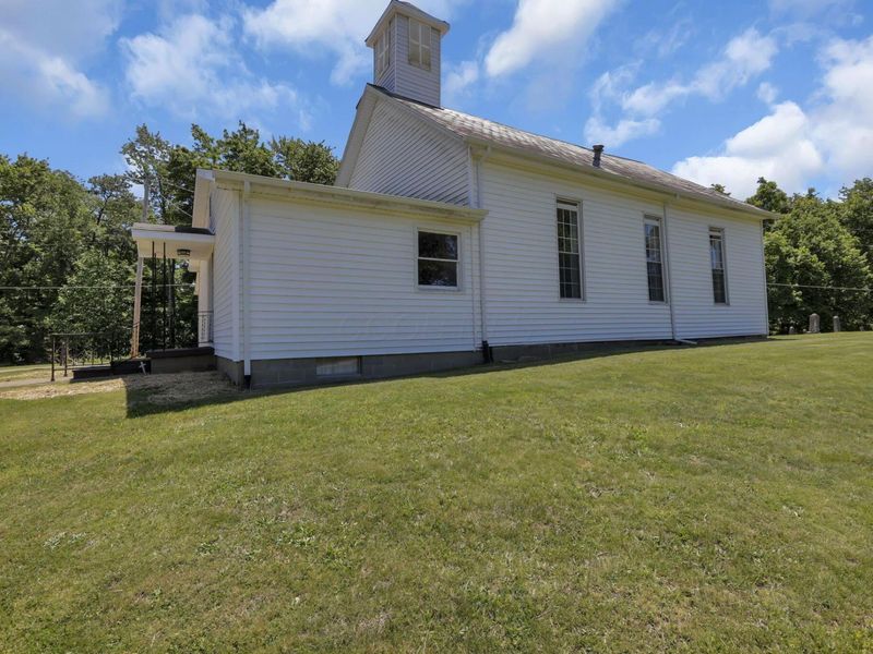 3270 Chicken Coop Hill Road SE, Lancaster, OH 43130 Photo 6
