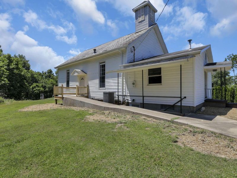 3270 Chicken Coop Hill Road SE, Lancaster, OH 43130 Photo 7
