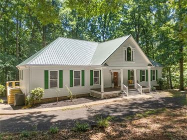 3807 Al Mangum Road, Talmo, GA 30575