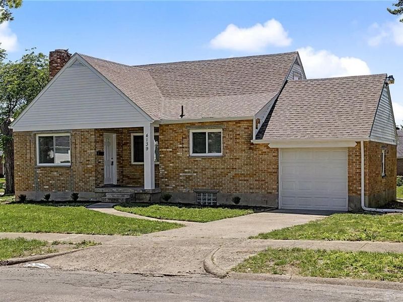 4139 Brenton Drive, Dayton, OH 45416 Photo 2