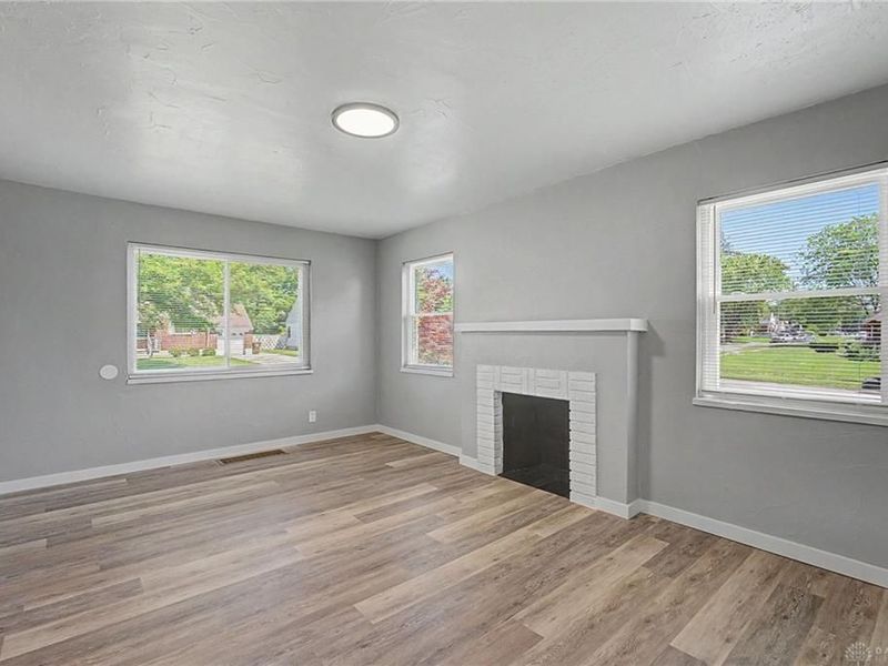 4139 Brenton Drive, Dayton, OH 45416 Photo 9
