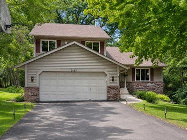 3689 Willbrook Court, Eagan, MN 55123
