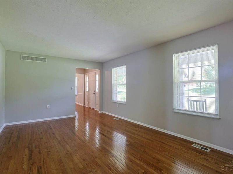 6149 Eddington Drive, Liberty Township, OH 45044 Photo 9