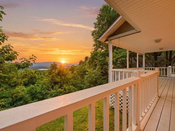 3160 Hiawassee Trace, Hiawassee, GA 30546