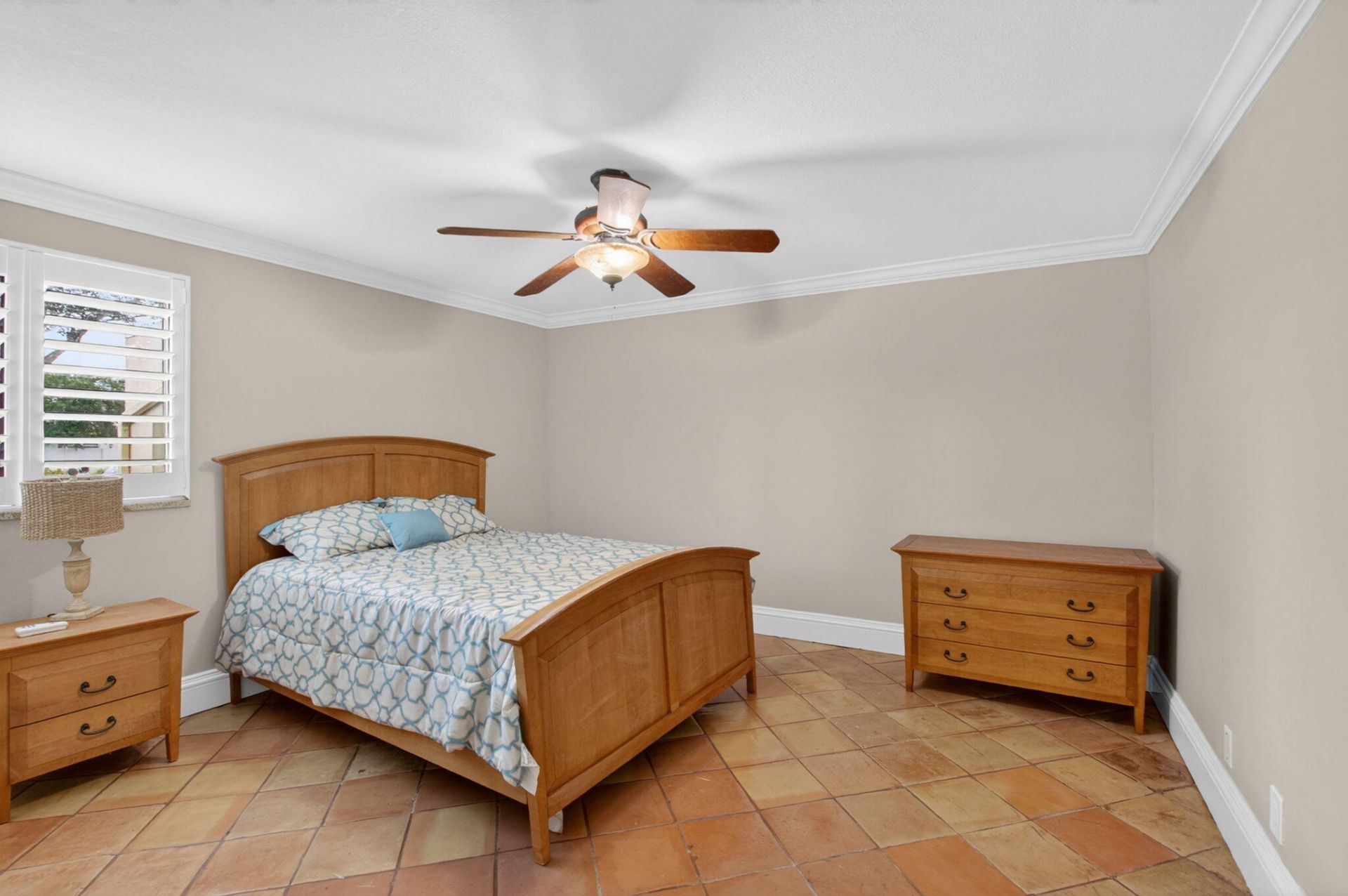 1202 S Lake Drive, Unit 105, Lantana, FL 33462 Photo